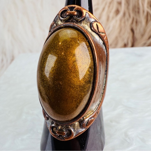 Vintage bohemian chic weightrd, aged metal statement ring, size 7 1/2 - Picture 1 of 4